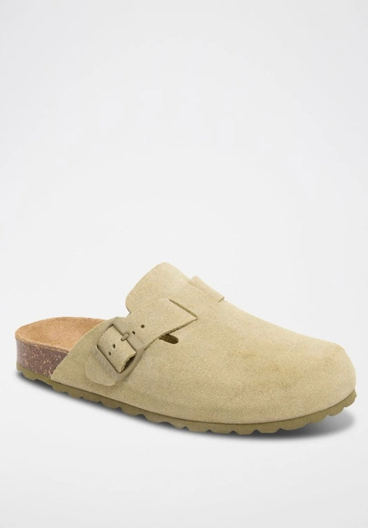 Zuri Sand
